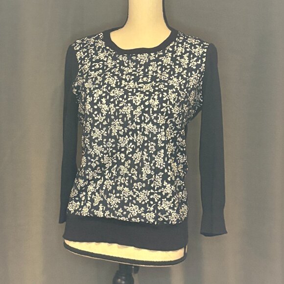 Ann Taylor Floral Eyelet Front Button-Back Sweater - Picture 1 of 9